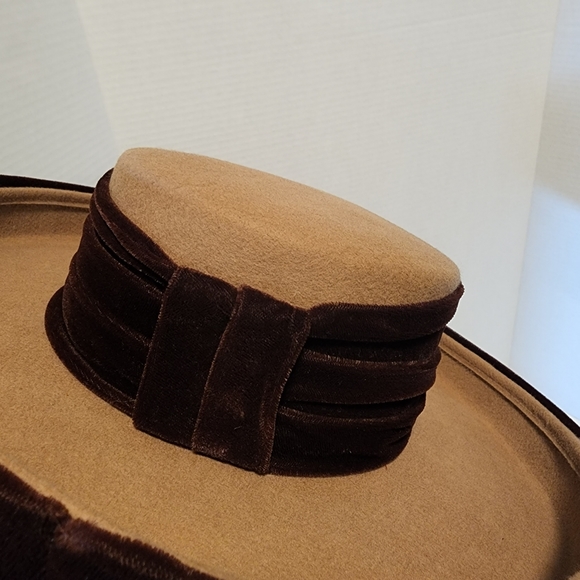Gwenn Pennington Exculsive  Hat - Picture 2 of 8